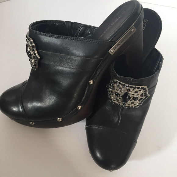 BCBGGeneration Black Stud Mules Size 8.5 - Picture 7 of 8